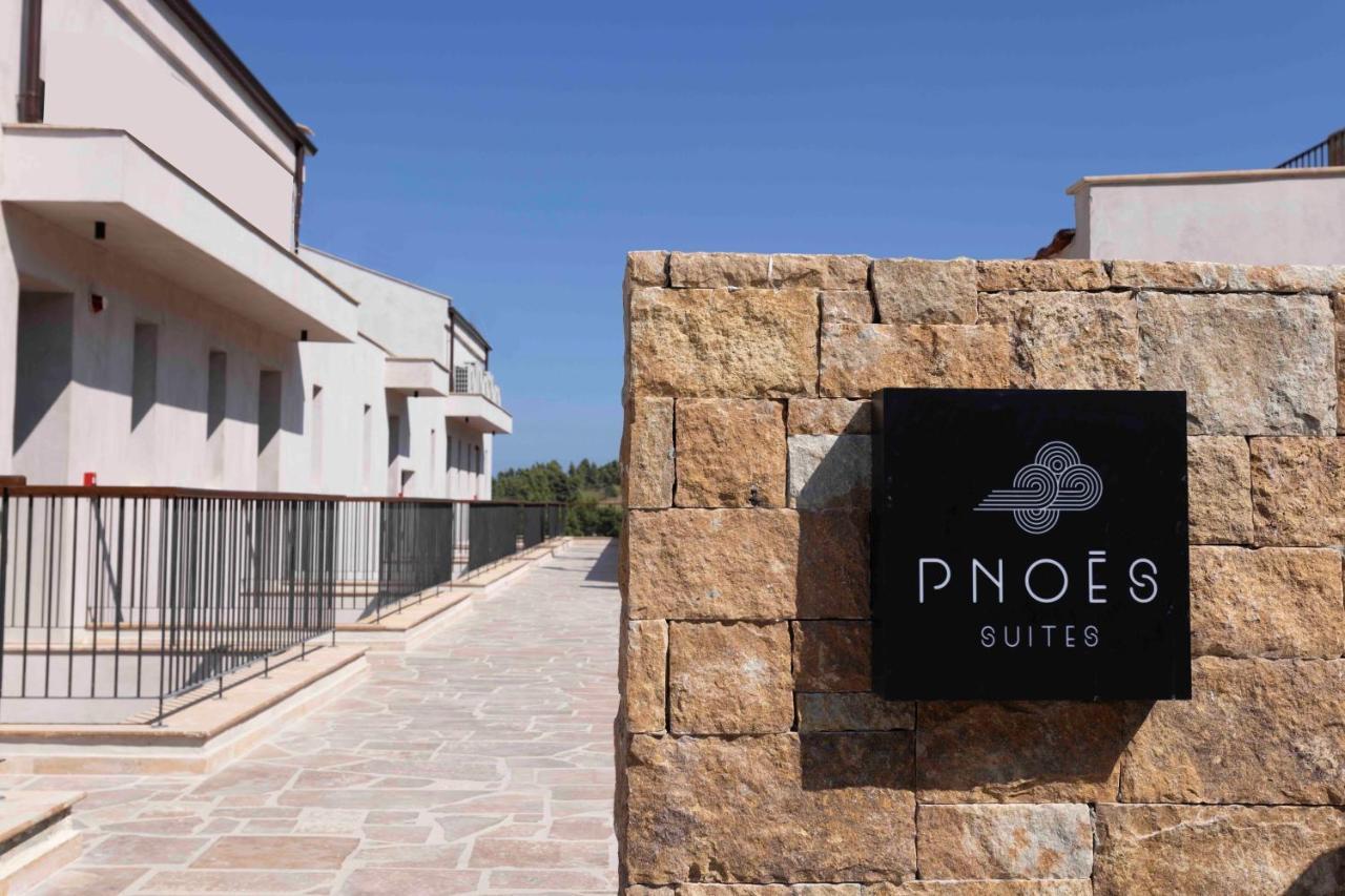 Pnoes Luxury Suites Paliouri Exterior foto
