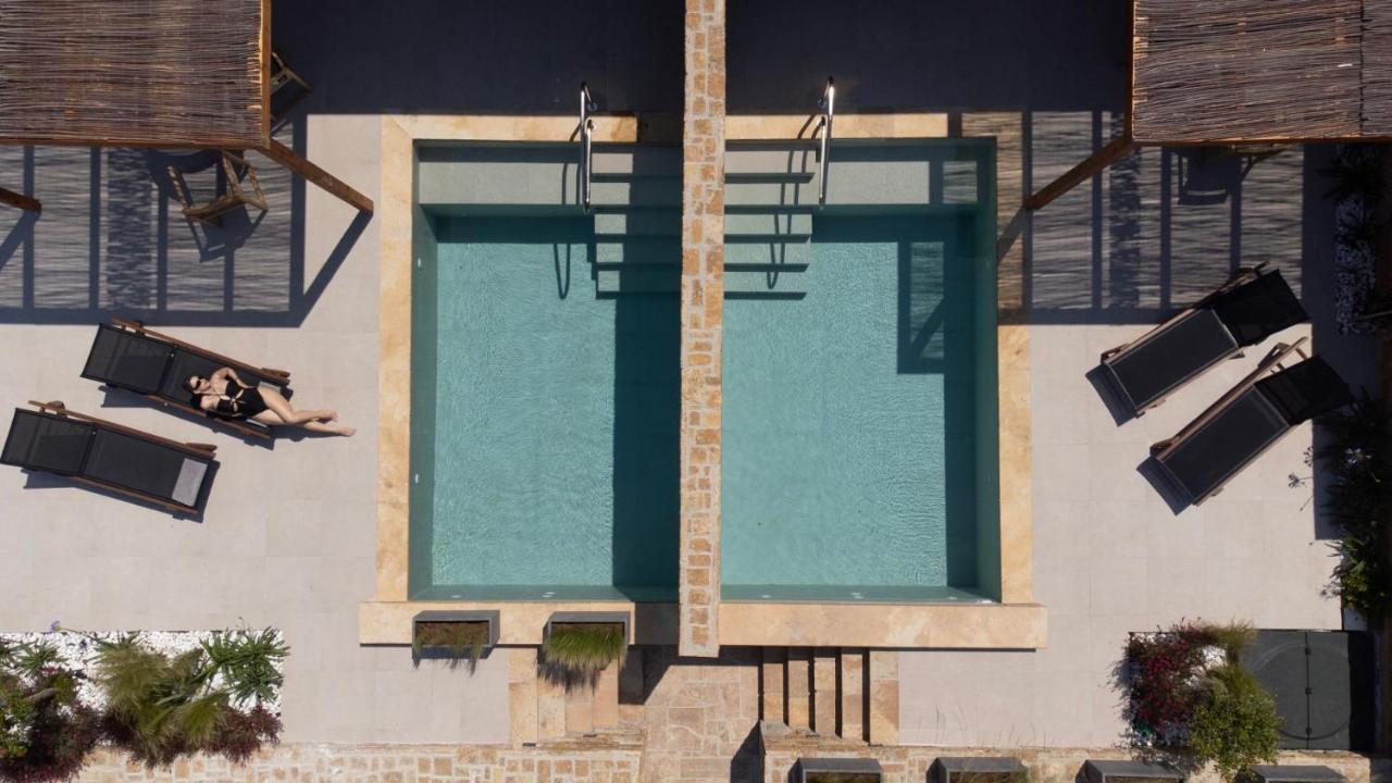 Pnoes Luxury Suites Paliouri Exterior foto