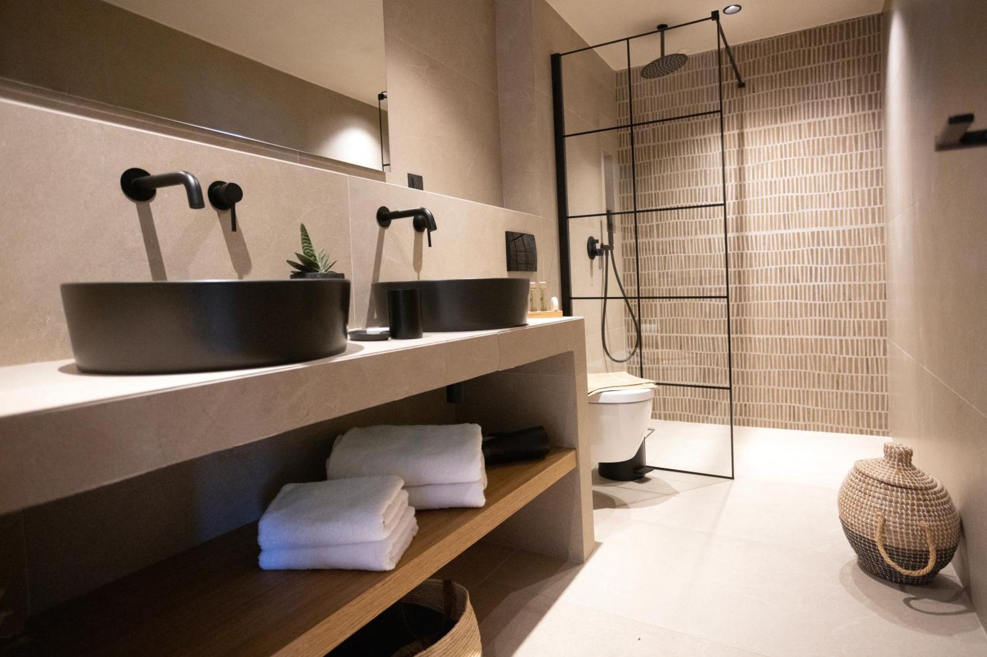 Pnoes Luxury Suites Paliouri Exterior foto